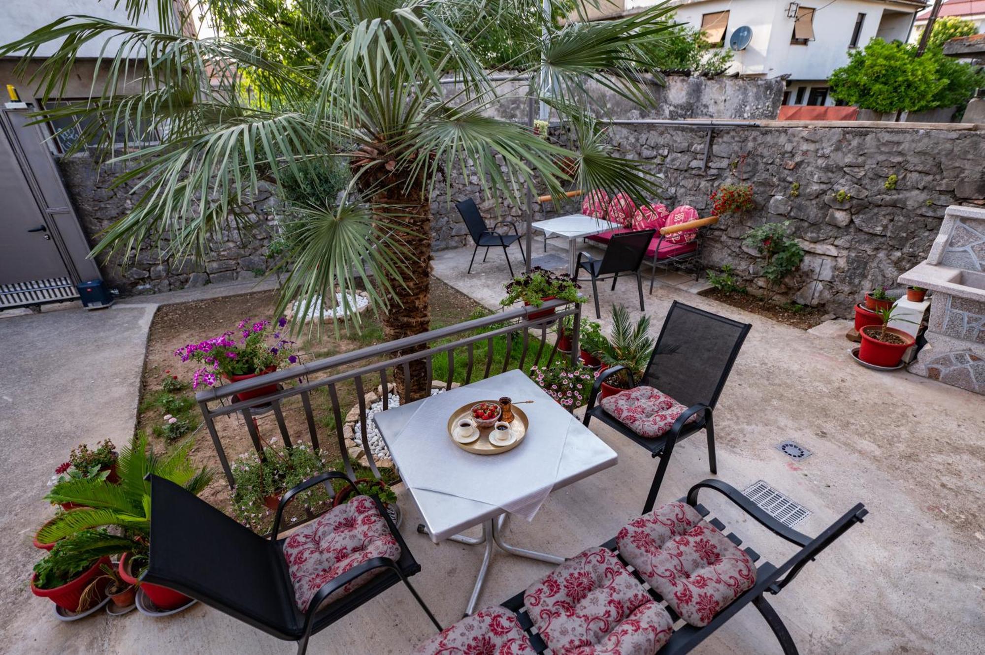 Apartmani Kaan Podgorica Exterior foto