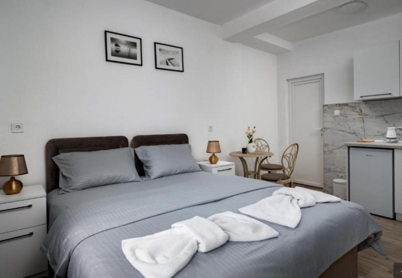 Apartmani Kaan Podgorica Exterior foto